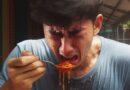 Tren Makanan Pedas Ekstrem Menyebabkan Gangguan Lambung, Fakta atau Mitos? Tren Makanan Pedas Ekstrem Menyebabkan Gangguan Lambung, Fakta atau Mitos?