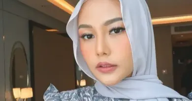 Dara Arafah Dihujat Pedas oleh Netizen Saat Unboxing Souvenir Pernikahan Syifa El
