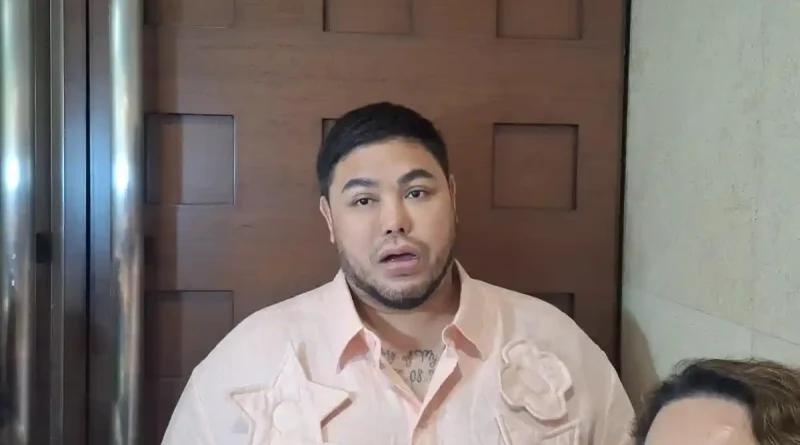Jangan Posting Muka Aku, Ivan Gunawan Sindir Konten Doktif Viral